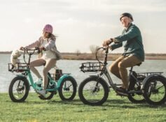 Mooncool: A Modern Mobility Brand for Freedom, Comfort, and Active Living